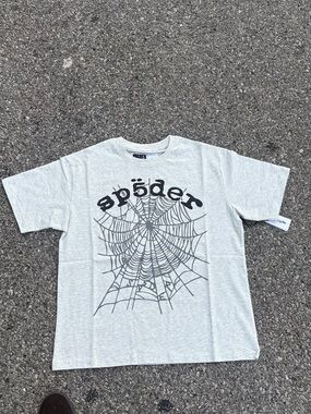 Spider T-Shirt Grey